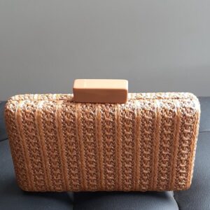 clutch palha caramelo