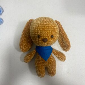 Cachorro caramelo amigurumi